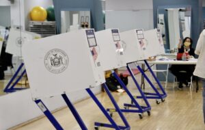 (NEW) Primary Elections in New York. June 28, 2012, New York, USA: The Primary elections to elect Democratic and Republican Party nominees for Governors , Lieutenant Governors and some for the Assembly. The state actual Governor is running for her first time as Democratic candidates while Andrew Giuliani, son of Rudy Giuliani, ex Mayor of New York City is running for the Republican Governor’s seat. Only registered Democratic and Republican voters are allowed to vote in this election. Less than 90,000 New Yorkers voted in the early voting which started on June 18 till June 26. There would be another party’s contests for New York on August 23 to choose nominees for congressional and state Senate district seats. Few New Yorkers are seen voting at Vanderbilt YMCA E 47 Street between 2nd & 3rd avenue.
Credit: Niyi Fote/TheNews2 (NEW) Primary Elections in New York. June 28, 2012, New York, USA: The Primary elections to elect Democratic and Republican Party nominees for Governors , Lieutenant Governors and some for the Assembly. The state actual Governor is running for her first time as Democratic candidates while Andrew Giuliani, son of Rudy Giuliani, ex Mayor of New York City is running for the Republican Governor’s seat. Only registered Democratic and Republican voters are allowed to vote in this election. Less than 90,000 New Yorkers voted in the early voting which started on June 18 till June 26. There would be another party’s contests for New York on August 23 to choose nominees for congressional and state Senate district seats. Few New Yorkers are seen voting at Vanderbilt YMCA E 47 Street between 2nd & 3rd avenue.
Credit: Niyi Fote/TheNews2